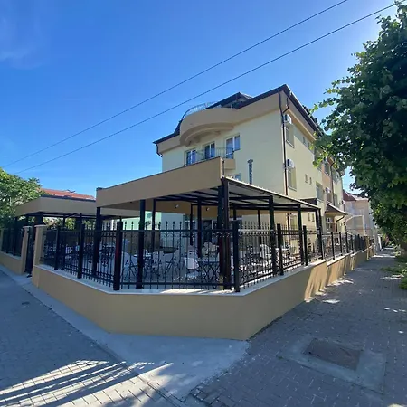 Casa Andreea 게스트하우스 에포리수드
