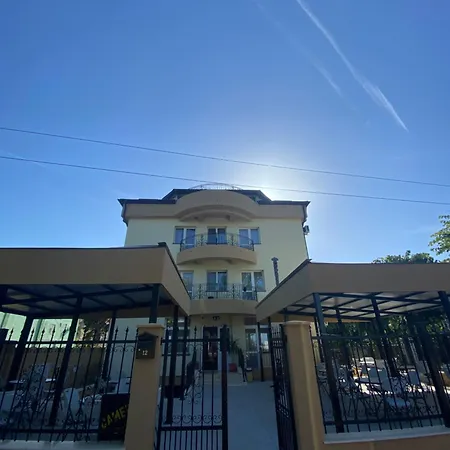 Casa Andreea Guest house