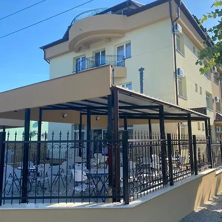 Casa Andreea Guest house